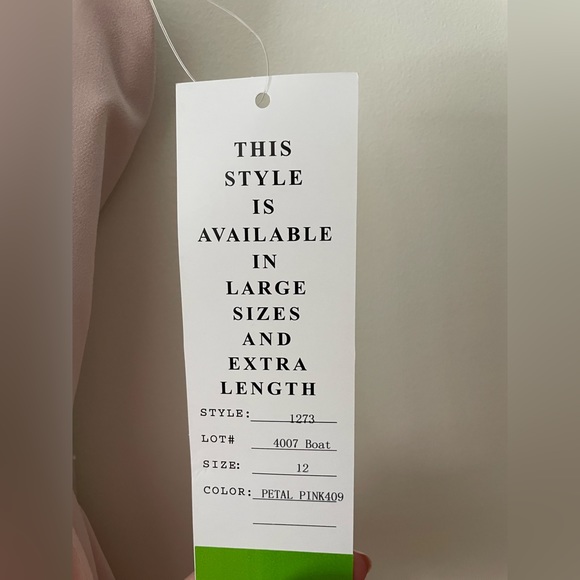 BRAND NEW NEVER WORN petal pink bridesmaid dress. - Picture 4 of 5